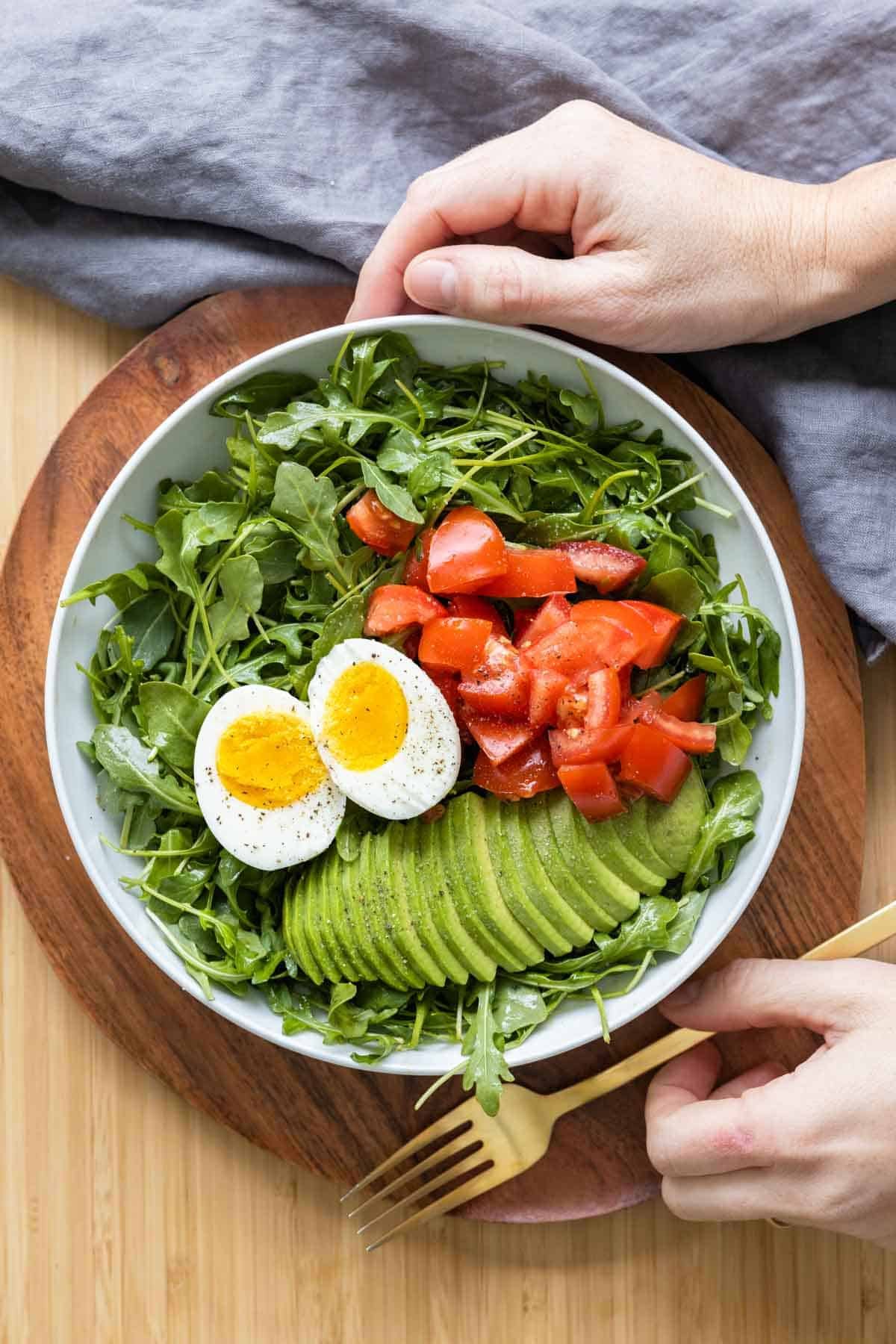 Quick & Easy Healthy Breakfast Salad - Healthylifestyle